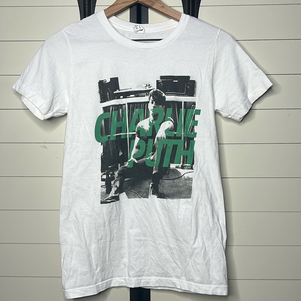 Charlie Puth t-shirt Small